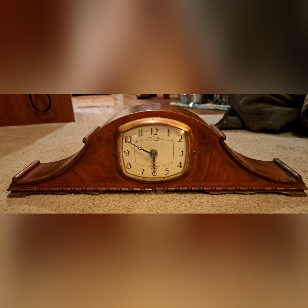 Vintage Ingraham Electric Self-Starting Mantle Clock
